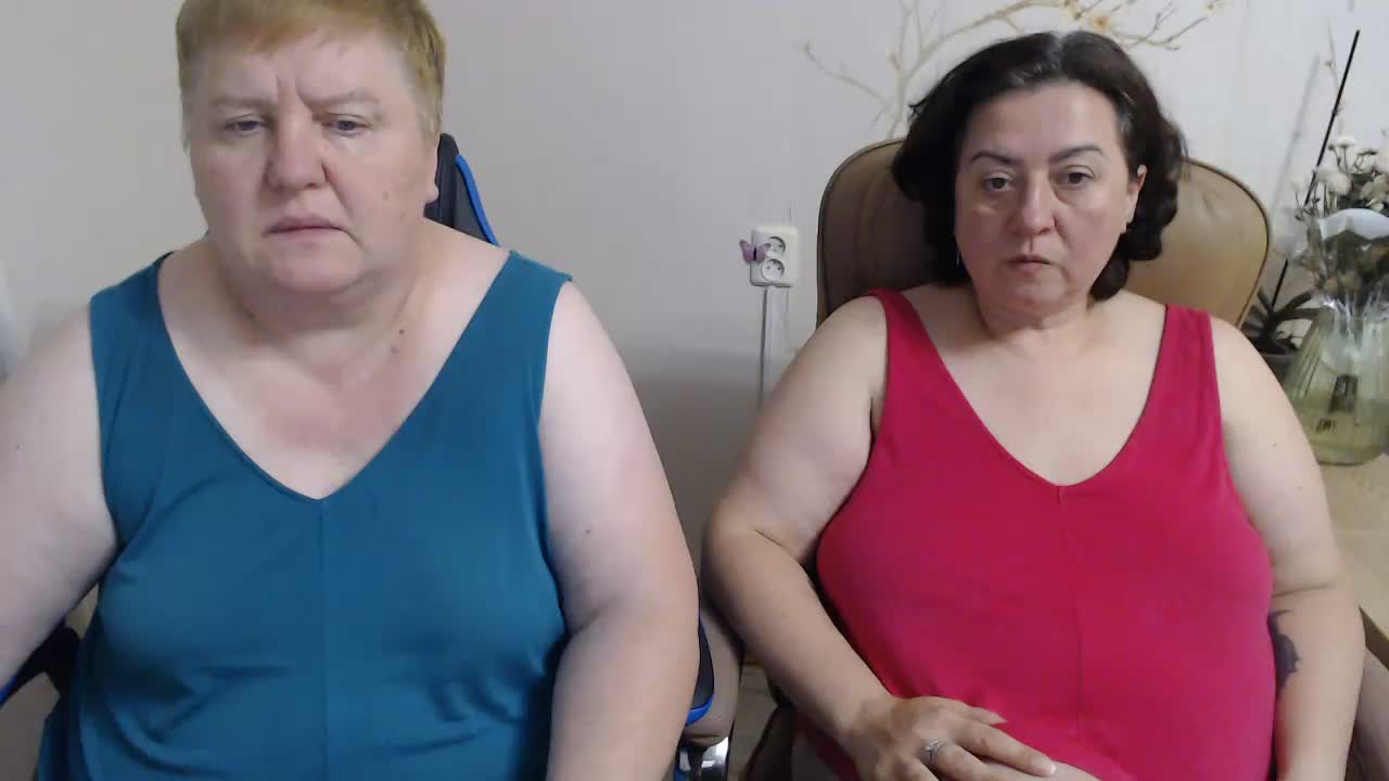 XMollyJaneEX Webcam Chat October 11, 2026