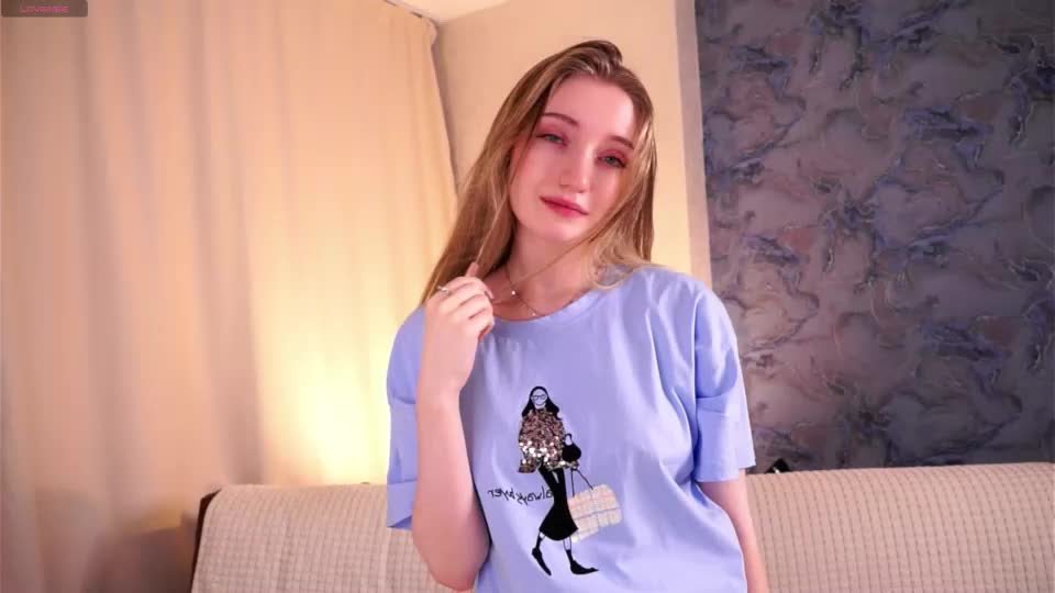lulubluel Webcam Chat October 11, 2026