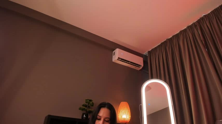AlessiaMarais Webcam Chat October 11, 2026