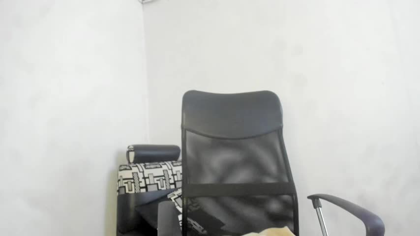 Nathaly_love96 Webcam Chat October 12, 2026