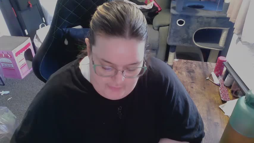 BBW-QUEENIE Webcam Chat October 12, 2026