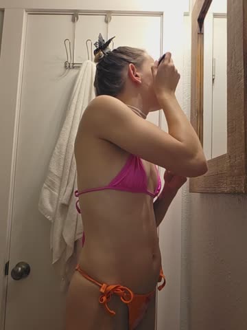Chloe_StClaire Webcam Chat October 12, 2026