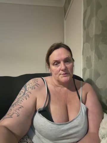 Busty-GilfQuinn Webcam Chat October 12, 2026