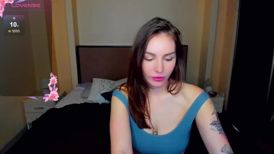 themuselove Webcam Chat October 12, 2026