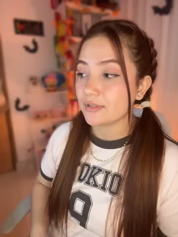 EmilyBarragan_ Webcam Chat October 12, 2026