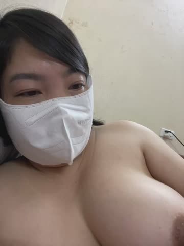 Hachi_Sweetbabie_ Webcam Chat October 13, 2026