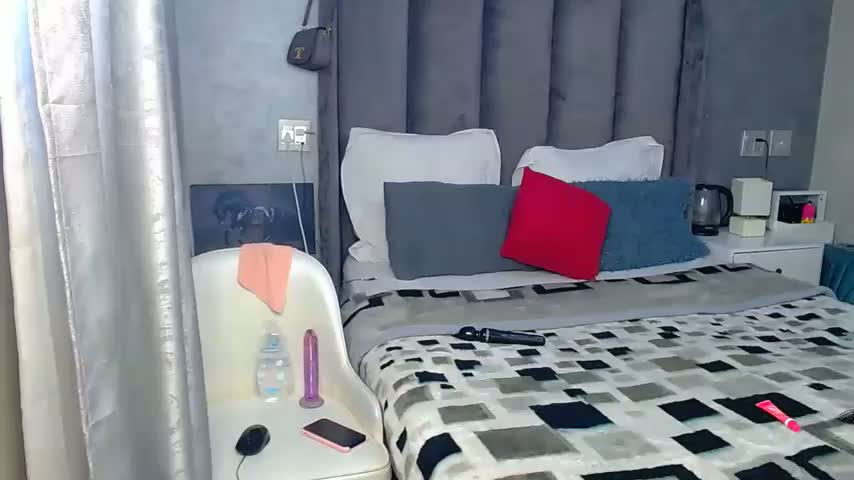 SexiestChocolate Webcam Chat October 13, 2026