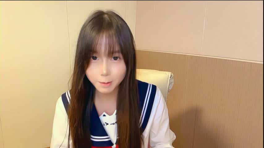 zizi-C Webcam Chat October 13, 2026