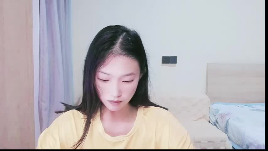 Q-Xixi Webcam Chat October 13, 2026