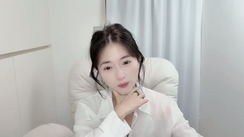 xixi-baobao Webcam Chat October 13, 2026