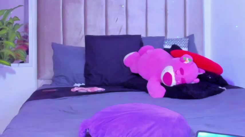 Anaroussew02 Webcam Chat October 13, 2026
