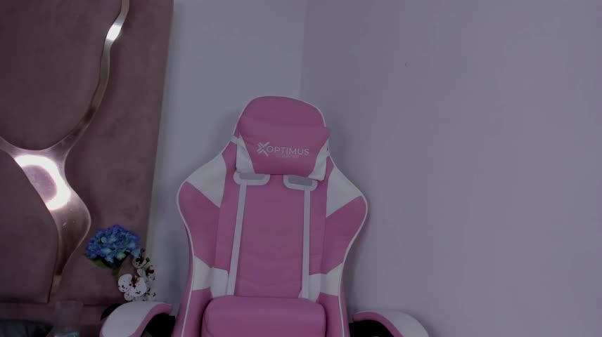honeyhtx Webcam Chat October 13, 2026