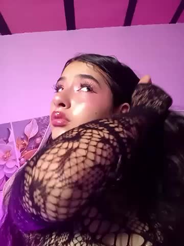 reina_neko Webcam Chat October 13, 2026