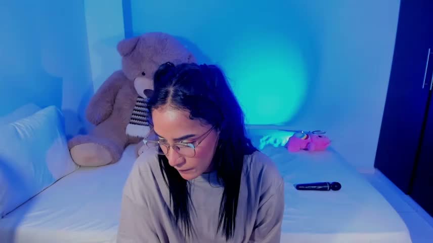 Samantha_luv_ Webcam Chat October 13, 2026
