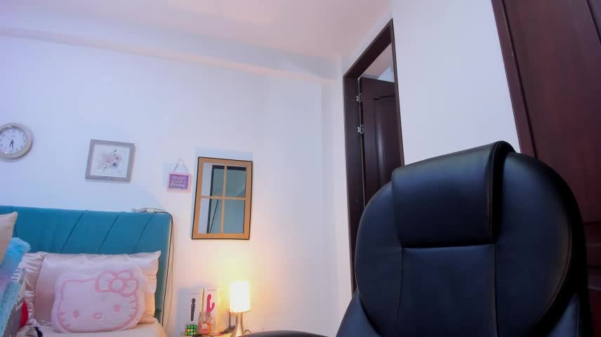 kamila_lopez Webcam Chat October 13, 2026
