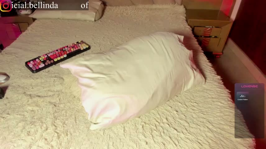 bellinda_21 Webcam Chat October 13, 2026