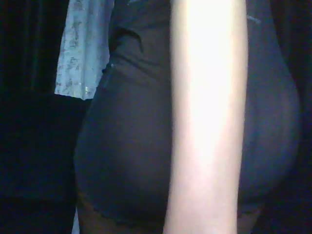 Sexyyy_queen Webcam Chat October 14, 2026
