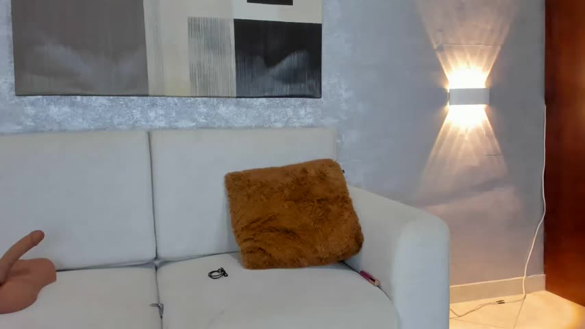 Lucia_jane Webcam Chat October 14, 2026