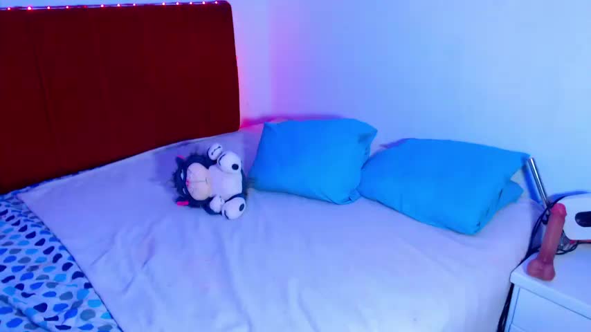 Mialuxuri Webcam Chat October 14, 2026