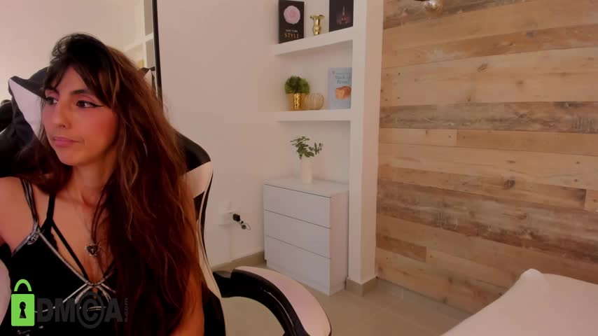 candy_summer28 Webcam Chat October 13, 2026