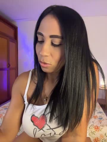 charlotte_bayron02 Webcam Chat October 14, 2026