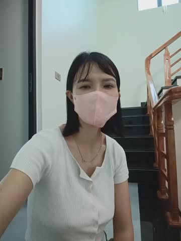 Emma_Linh Webcam Chat October 14, 2026