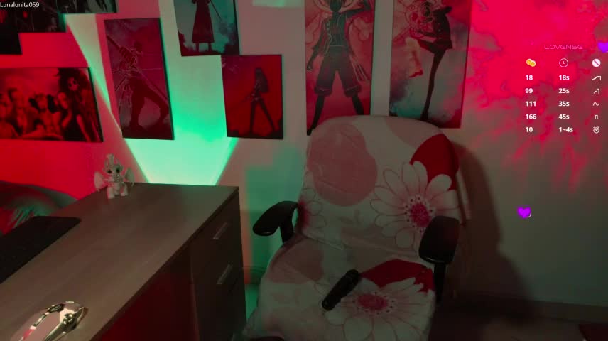 emma_luna59 Webcam Chat October 14, 2026