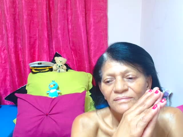 sluttyrox Webcam Chat October 14, 2026