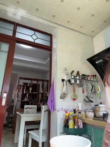 xiaoyizi20261 Webcam Chat October 14, 2026