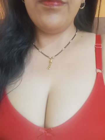 Hot-Shivani Webcam Chat October 14, 2026