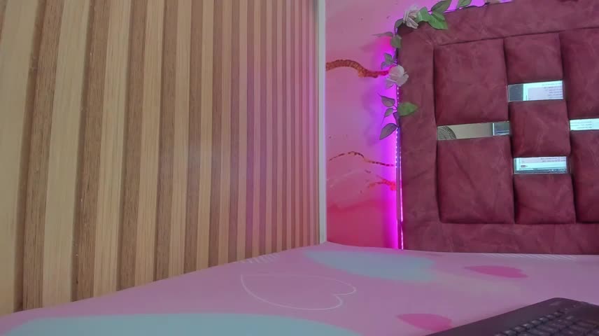 Bella__sweet Webcam Chat October 14, 2026