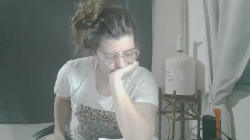 Mikii_ Webcam Chat October 14, 2026