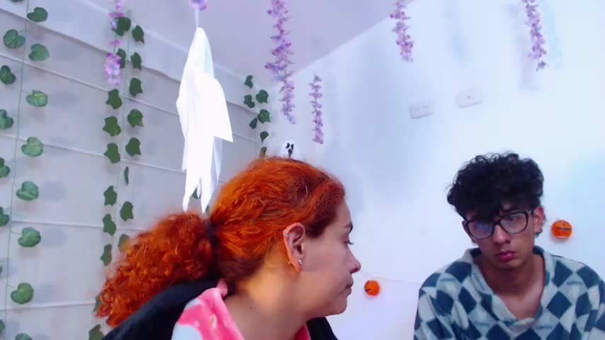 Sarabubbie Webcam Chat October 14, 2026