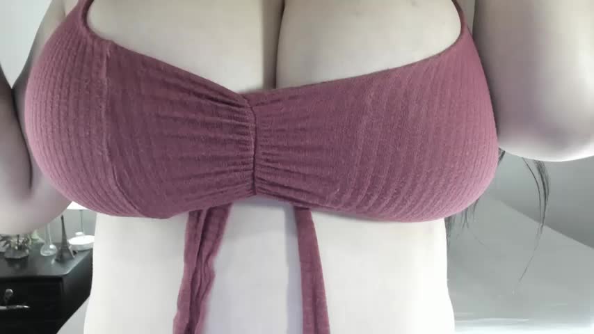 cami_hotboobs Webcam Chat October 14, 2026