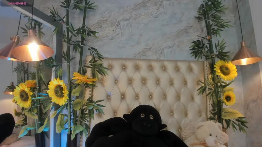 LittleeJaz Webcam Chat October 14, 2026