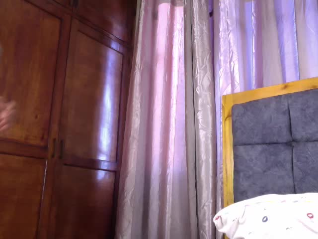 naughty-ebony1 Webcam Chat October 14, 2026