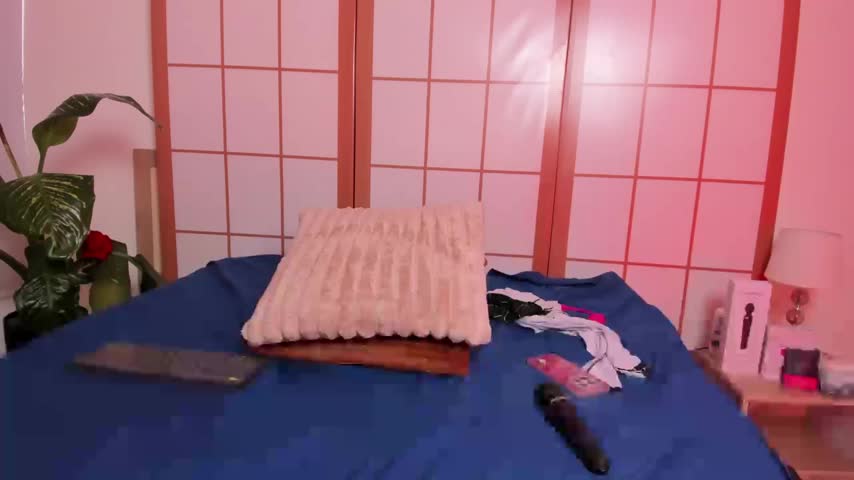 Ambar_a_Camilo Webcam Star October 14, 2026