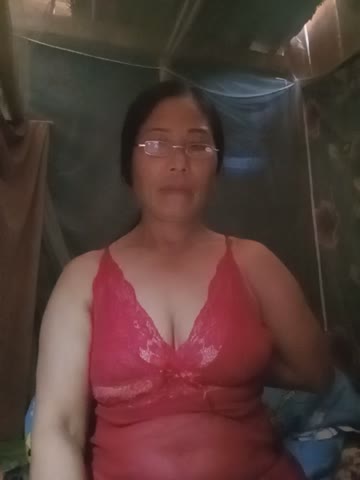 Girl-tits Webcam Star October 14, 2026