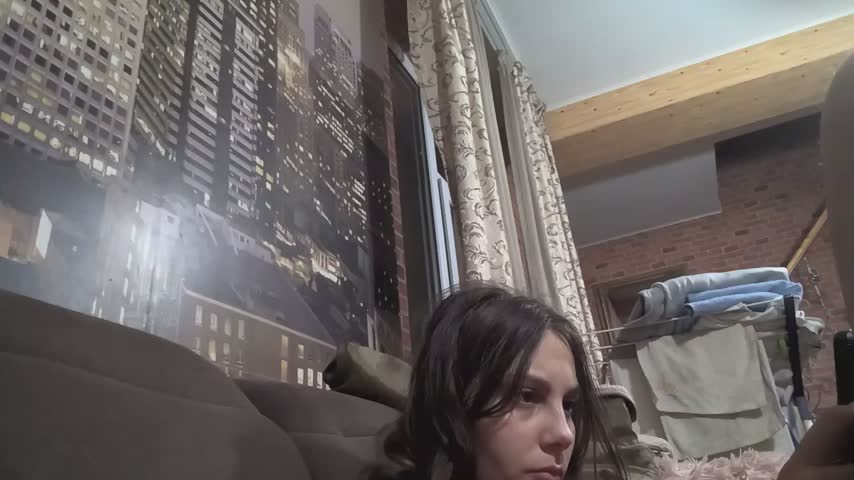 reby3939 Webcam Chat October 14, 2026