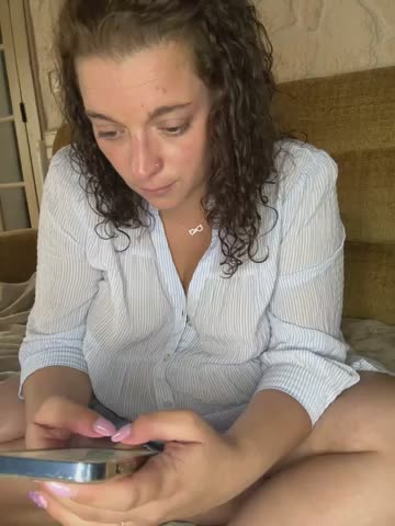 Nana-et-Toto Webcam Chat October 14, 2026