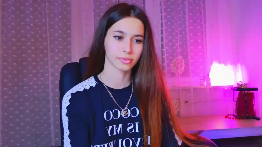Bella_Rosee4u Webcam Chat October 14, 2026