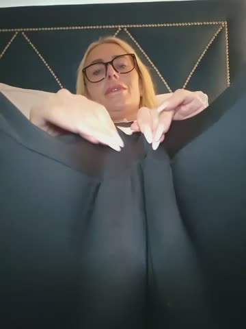 Molliexo Webcam Chat October 14, 2026