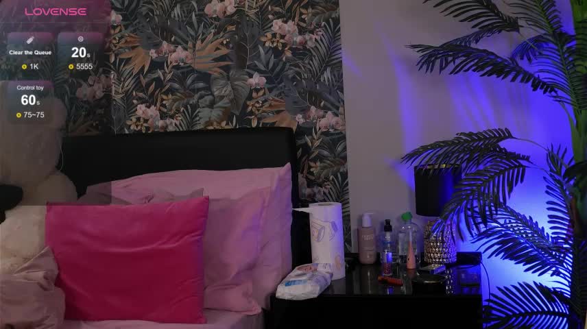 LaraAmosX Webcam Chat October 14, 2026