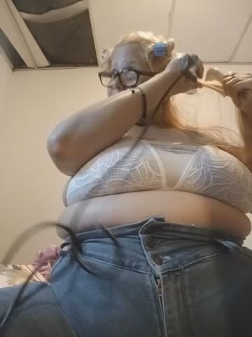 EllisW8 Webcam Chat October 14, 2026