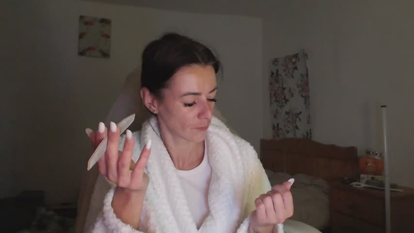 missyalis Webcam Chat October 14, 2026