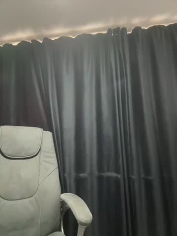 SellenaMoon Webcam Chat October 14, 2026