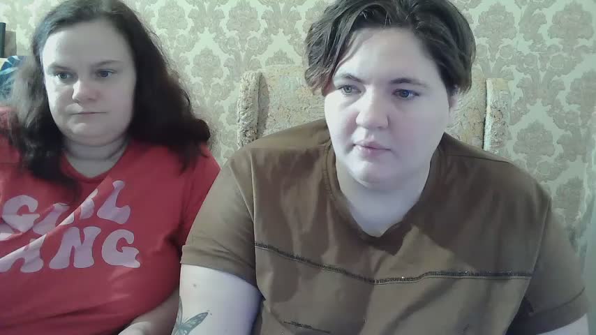 EmmaXKristall Webcam Chat October 14, 2026