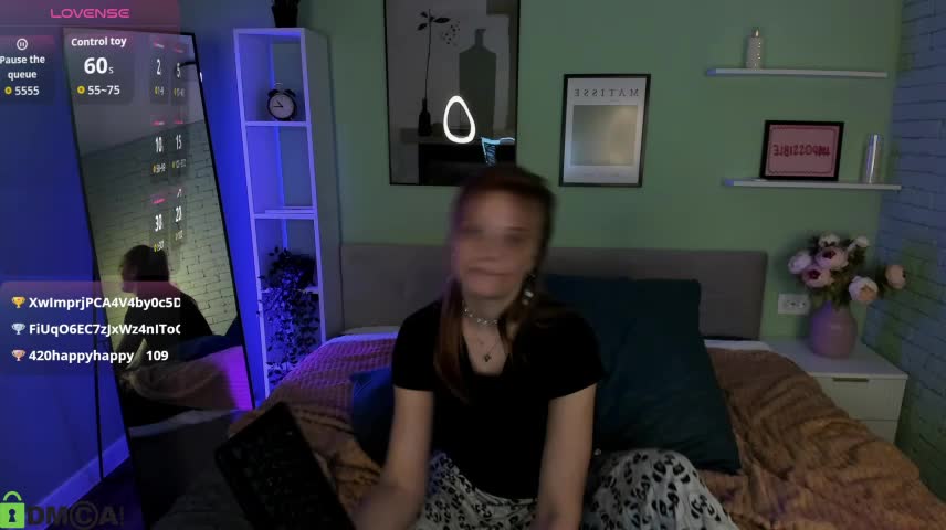 Alisa_Laurent Webcam Chat October 14, 2026