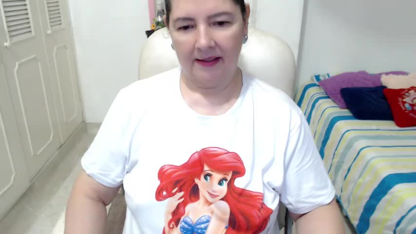 leonela_69 Webcam Chat October 14, 2026