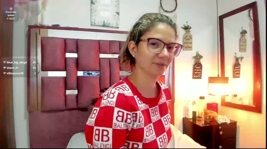 sofy_bonnet1 Webcam Chat October 14, 2026